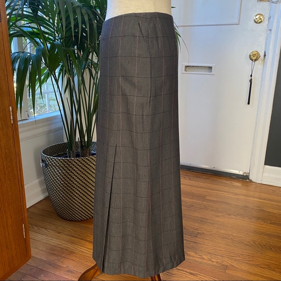 💸 3/$20 💸 Vintage Valerie Stevens Gray Long Skirt | 6P - Picture 2 of 7